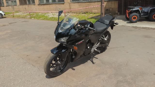 Мотоцикл Honda CBR400R (120HC25) 2013 г.в смотреть онлайн