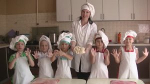 Детский сад // Занятие "Хлеб всему голова" // Весёлая наука