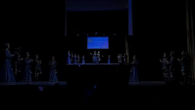 Аджарский танец  Https://kavkaz-land.ru/