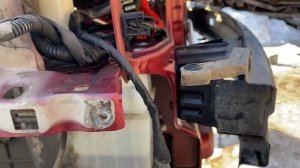 КАК СНЯТЬ УСЕЛИТЕЛЬ ПЕРЕДНЕГО БАМПЕРА Hyundai Accent