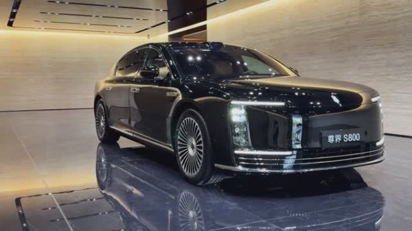 Huawei Maextro S800 - Интерьер и Экстерьер