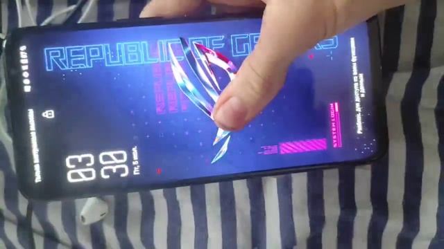 Asus Rog Phone 6 12/256 Global India. Проблема с дисплеем.