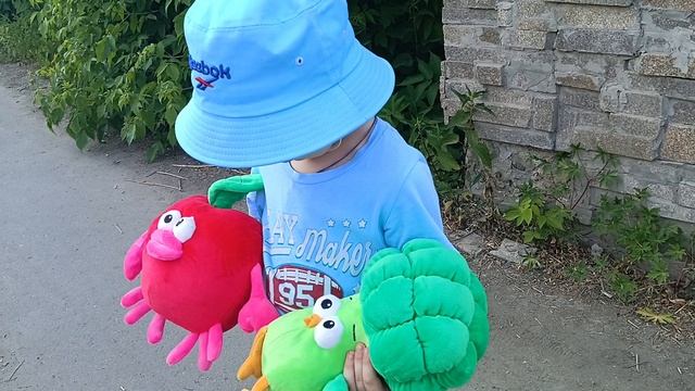 От непослушных деток,игрушки убегают. смотреть онлайн