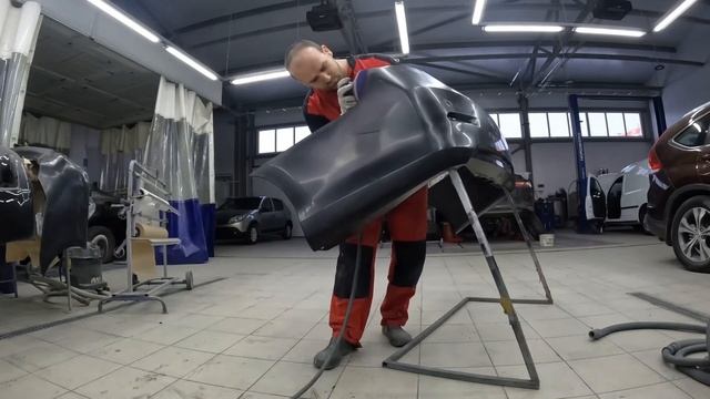 Покраска нового бампера Painting A New Bumper