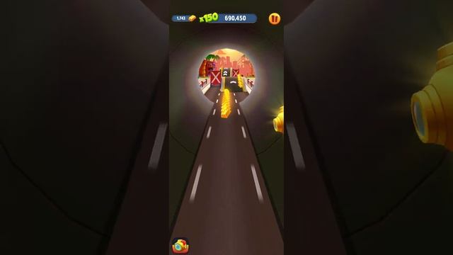 Говорящий Том бег за золотом. Акула-хэнк выполняет мис смотреть онлайн