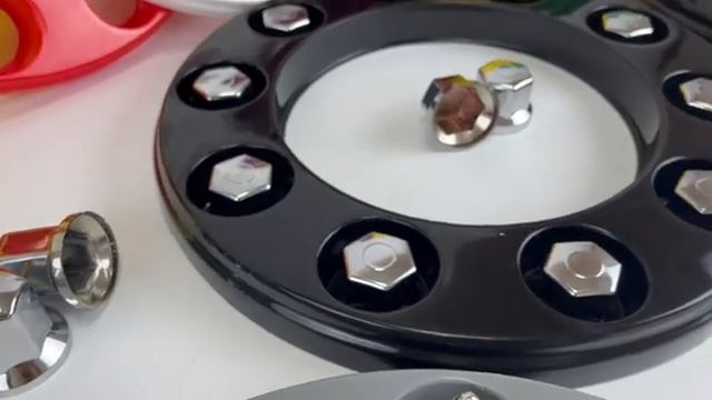 Колпаки на ступицу Техно-Трейд