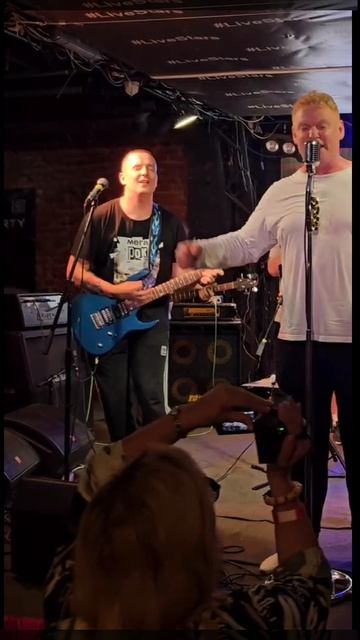 Живой концерт в Москве