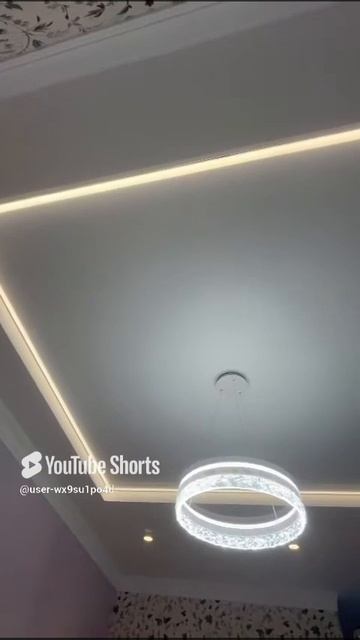 Натяжной потолок с подсветкой