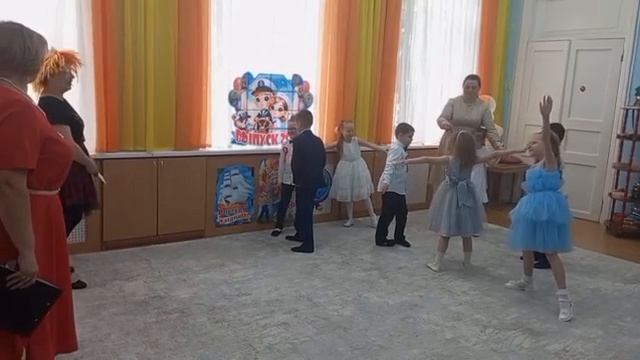 игра на выпускном цифры+ стоп.mp4 смотреть онлайн