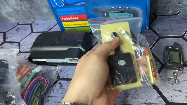 Автосигнализация с автозапуском Tomahawk