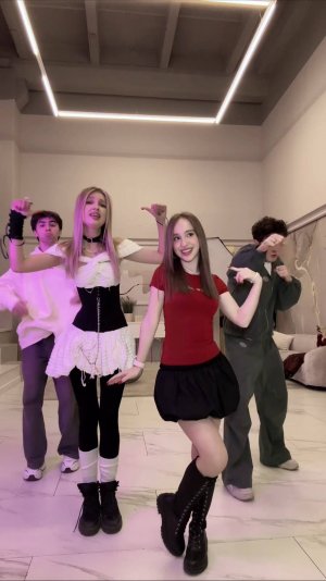 кто лучше станцевал? 🤔