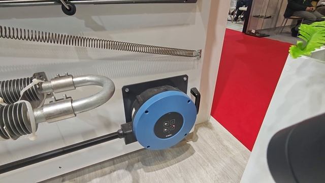 Система вентиляции в птичнике от Skov.