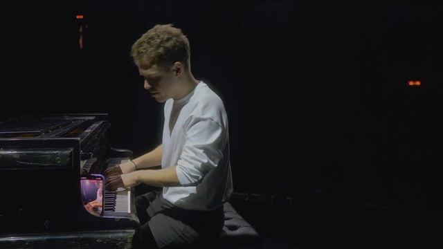 Denis Stelmakh — Большой концерт в Москве. смотреть онлайн