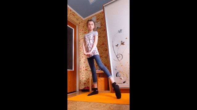 Полу фитнес, полу йога🤪😜😛