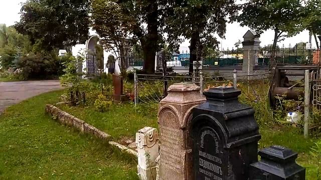 Никольский Храм в селе Филипповское в Воскресенье.