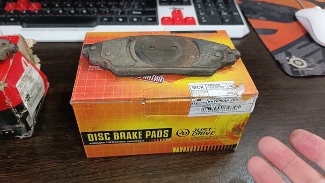 Выбор тормозных колодок на Chevrolet Cobalt AT.