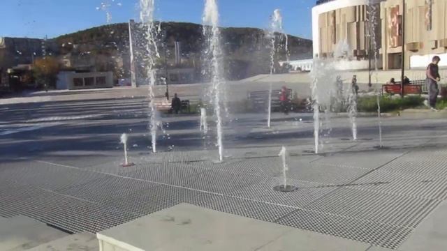 Дворец Культуры Металлург фонтан город Златоуст