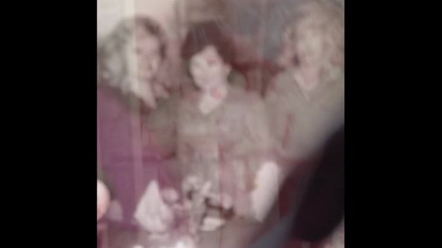 АНИ ЛОРАК МАМА смотреть онлайн