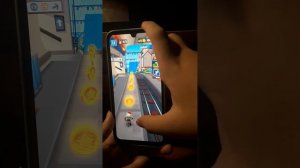 Играю в игру Subway surfers. Выбил одного нового персонажа. З?