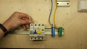 Подключение автоматов. Как подключить автомат своими руками?