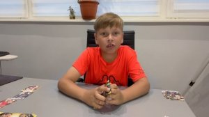 Обзор футбольного журнала! Распаковка карточек футболистов.