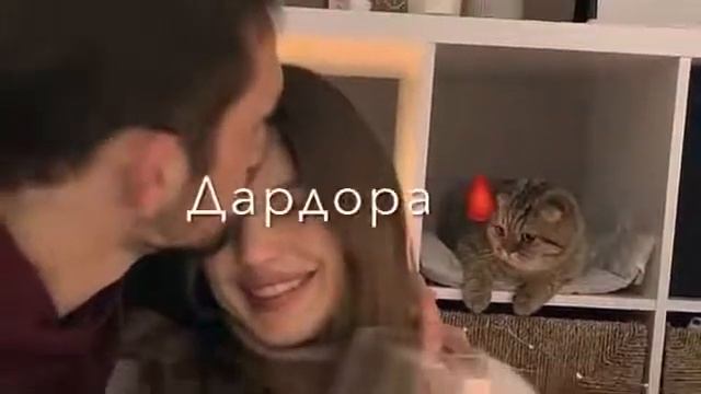 Харгиз аз ёди ман он сарви хиромон наравад.Беҳтарин су