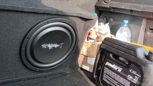 компактный и очень мощный сабвуфер для автомобиля 🚘