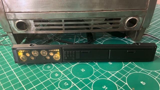 Электрификация приборной панели Камаз 5350 в 10-м масшта?