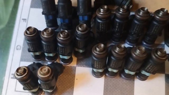 форсунка Volkswagen Polo Skoda Rapid Skoda Octavia A7 оригинальные Vag