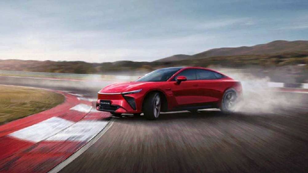 Гибридный седан Exlantix ES сертифицировали в России