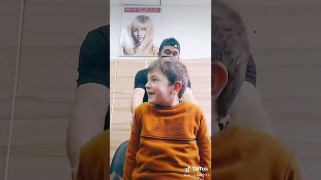 Спец по прыжкам 🔥🔥🔥 Как подстричь мальчика??