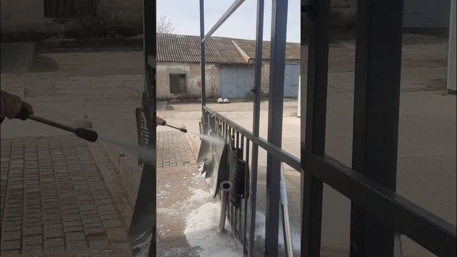 Как правильно  мыть автомобиль на авто мойке самообсл?