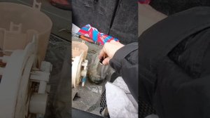 Замена фильтра бензонасоса nissan note e12 ,год 2016 Часть 2