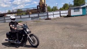 Езда на мото Suzuki Desperado VZ400