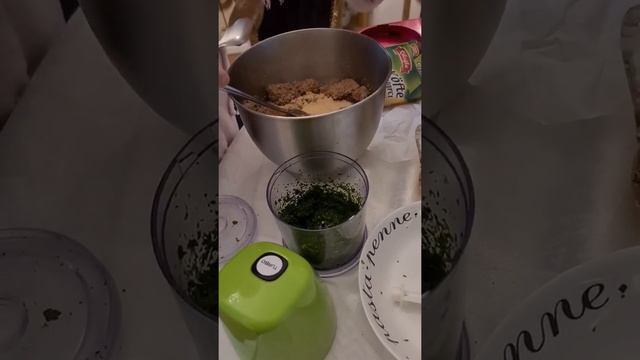 Туреццкая холодная закуска.Чик куфта.