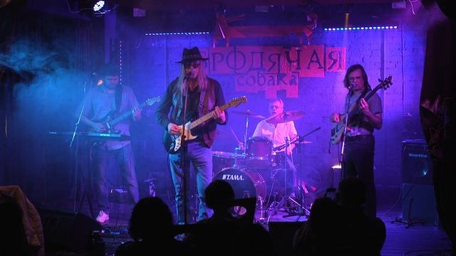 05. Waiting For The Sun – The NEWS Tribute to The Doors