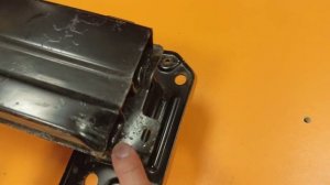 Усилитель переднего бампера KIA SELTOS