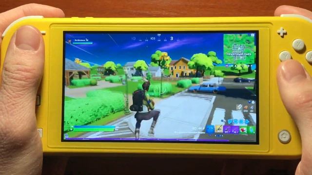 Fortnite on Nintendo switch lite ВЗЯЛ ТОП 3