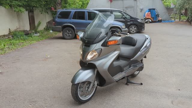 Макси-скутер Suzuki Skywave 650 (120SB1) 2007 г смотреть онлайн