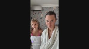 Виктория Боня снялась в платье 13-летней дочери за 20 долларов