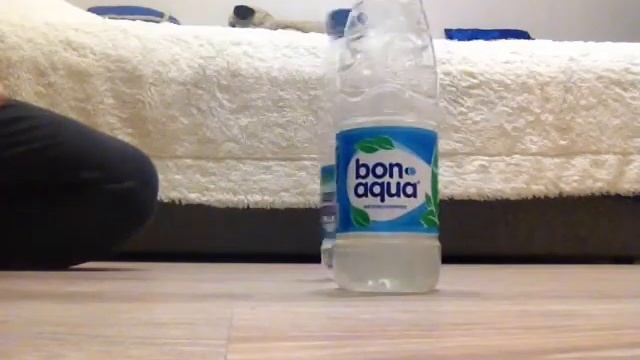 Бутылка Воды Челенж / 7 раз подряд ! смотреть онлайн