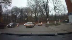 Разворот под знак  4.1.4 + 5.19.2 №1