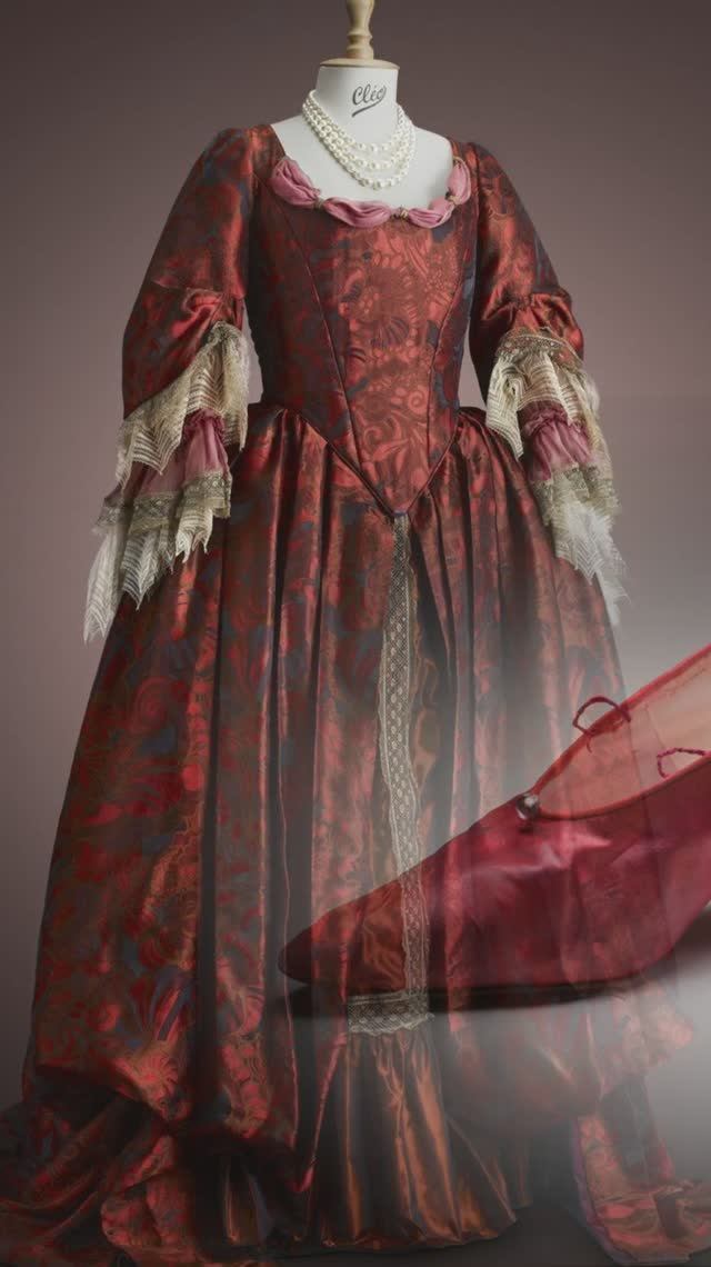 музыка композитор Гендель и исторический костюм красного цвета смотреть онлайн