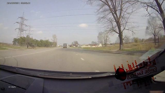 Автомобильный видеорегистратор Falcon HD45-LCD GPS. Дневная и