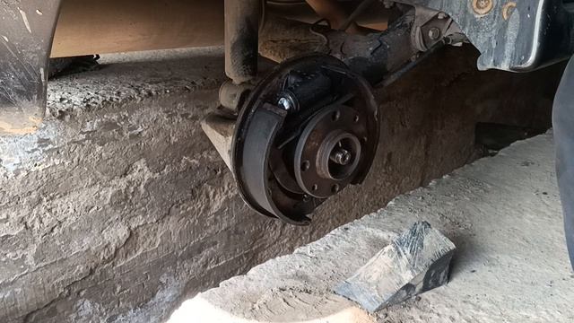 @ваз 2114-нашканың артқы ступицасын шешу