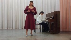 Анастасия Небасова (фортепиано)
Ксения Ситникова (сопрано)
А.Даргомыжский, сл. А.Пушкина Ты и Вы.mp4