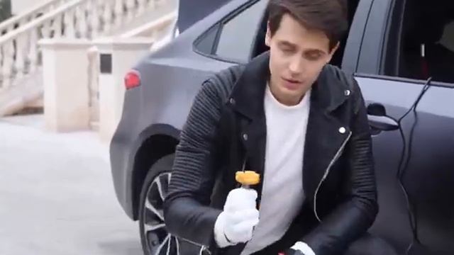 Электродомкрат ножничный