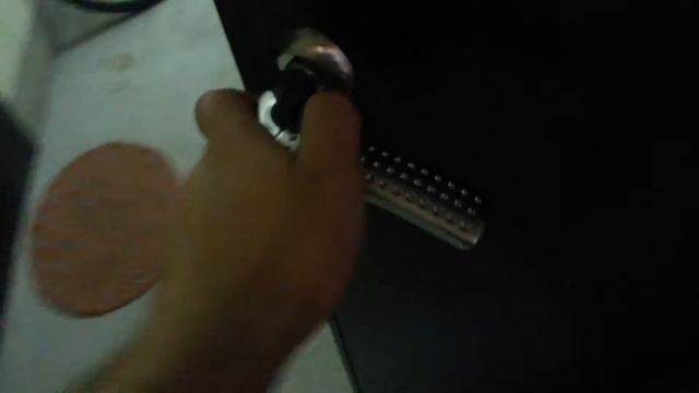 Индикатор  незакрытого замка