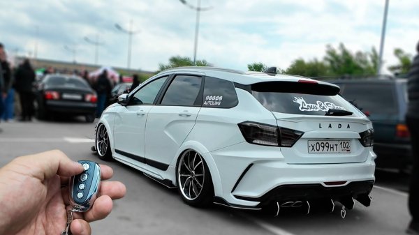 Регулируемый (управляемый) выхлоп на Lada Vesta компании Tofris