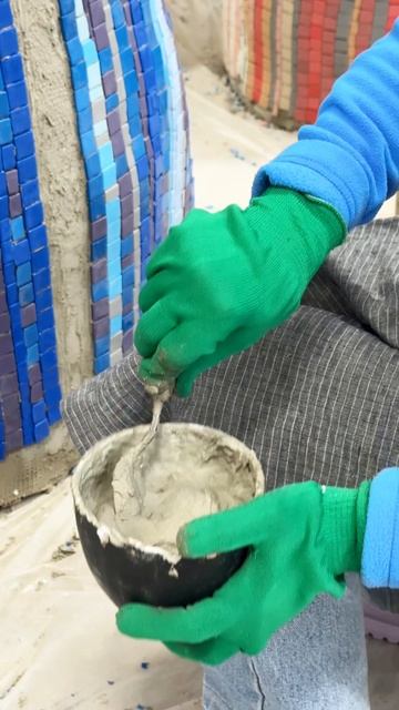 В процессе работы над проектом по мозаике. Мозаичные скульптуры. смотреть онлайн